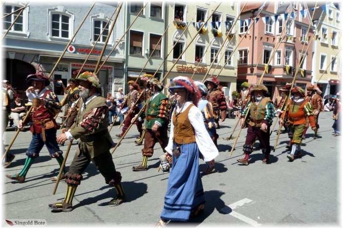 ff2012_ki_festumzug